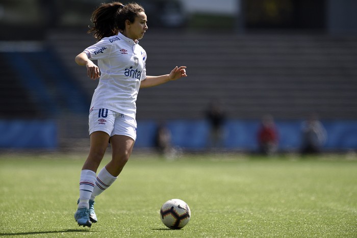 Esperanza Pizarro, de Nacional, durante el clásico, en el Estadio Charrúa, (archivo, setiembre de 2020)

 · Foto: Fernando Morán