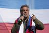 Álvaro Villar durante el acto de cierre de campaña del Frente Amplio, hacia las elecciones departamentales, este domingo, en el Parque Batlle. · Foto: Sandro Pereyra Álvaro Villar durante el acto de cierre de campaña del Frente Amplio, hacia las elecciones departamentales, este domingo, en el Parque Batlle. · Foto: Sandro Pereyra