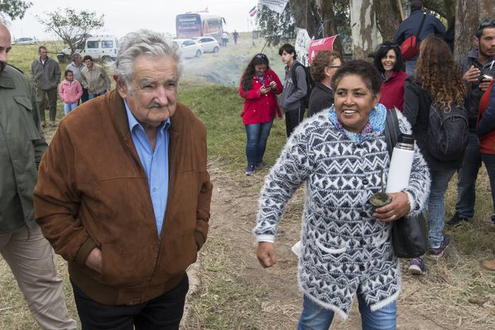 José Mujica en actividad por el día del Trabajador Rural, en la Colonia Daniel Viglietti del Instituto Nacional de Colonización (abril de 2019) · Foto: Sandro Pereyra