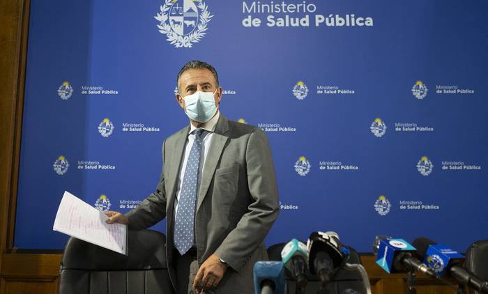 Daniel Salinas en el Ministerio de Salud Pública (archivo, octubre de 2021). · Foto: Ernesto Ryan