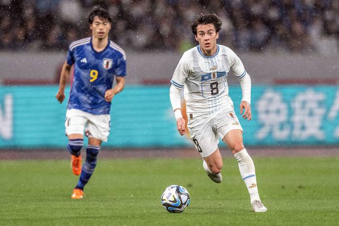 Facundo Pellistri durante el partido amistoso ante Japón, el 24 de marzo, en el estadio Nacional de Tokio. · Foto: Yuichi Yamazaki, AFP