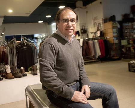 Gerardo Montes en la cooperativa de Salud Pública. Gerardo Montes en la cooperativa de Salud Pública.