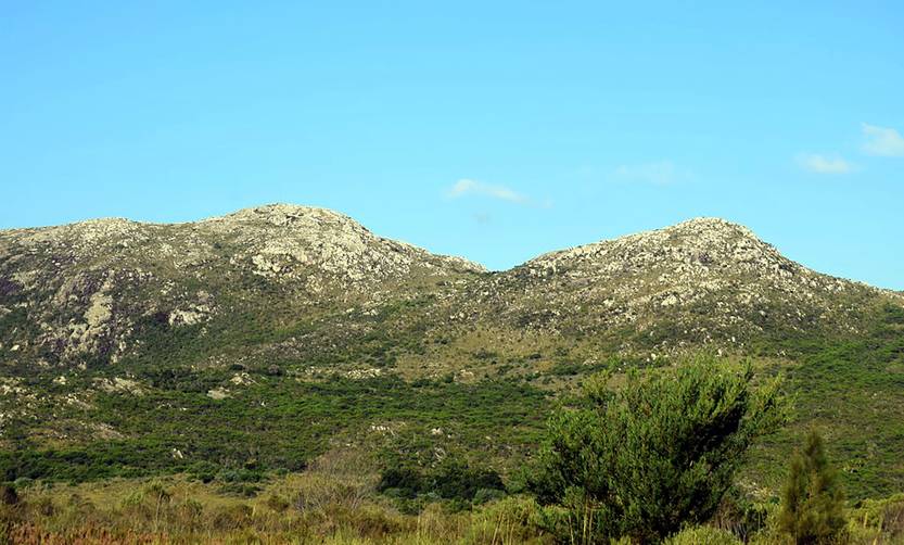 sierras-de-rocha-001402000-1578320881