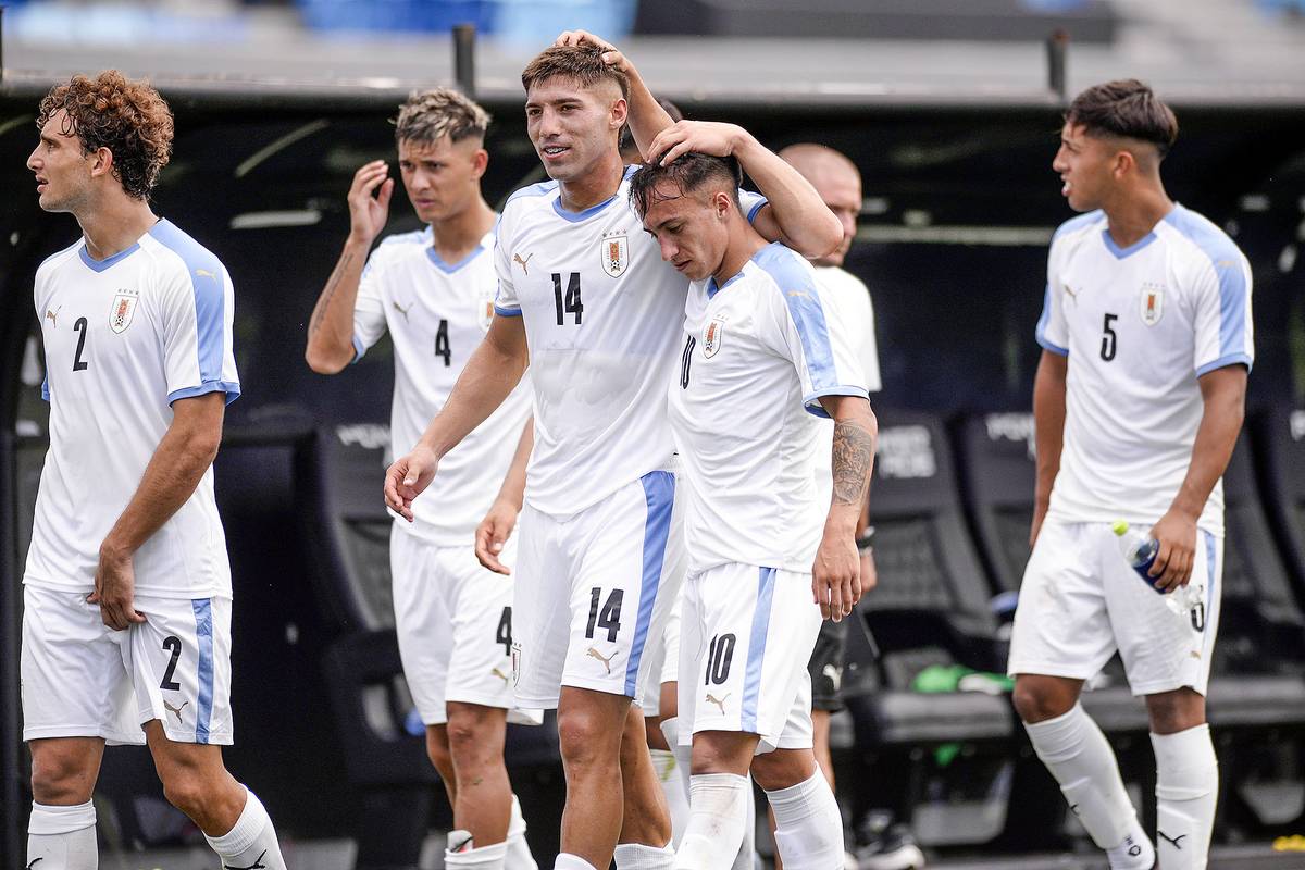 El campeón del mundo sub-20 Fabricio Díaz se despide de Uruguay y