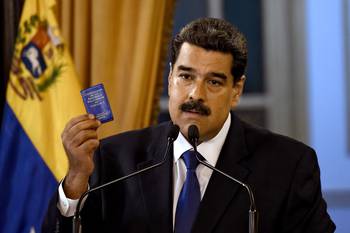 Nicolás Maduro, ayer, durante un discurso en el que respondió a la propuesta del Grupo Internacional de Contacto reunido en Montevideo.
Nicolás Maduro, ayer, durante un discurso en el que respondió a la propuesta del Grupo Internacional de Contacto reunido en Montevideo.