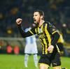 Maximiliano Rodríguez tras el segundo gol de Peñarol a Cerro, en el estadio Campeón del Siglo. · Foto: Andrés Cuenca Maximiliano Rodríguez tras el segundo gol de Peñarol a Cerro, en el estadio Campeón del Siglo. · Foto: Andrés Cuenca