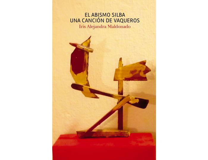 Foto principal del artículo 'Yaugurú presenta un volumen bífido: un único libro con dos tapas que contiene dos obras sin relación, al menos, aparente'