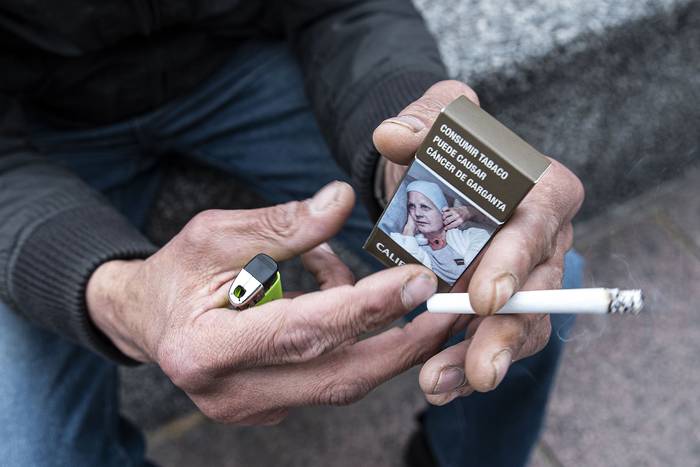 Foto principal del artículo 'La Justicia ordenó la suspensión inmediata del decreto del Ejecutivo que introdujo cambios a la política del tabaco' · Foto: Martín Varela Umpiérrez