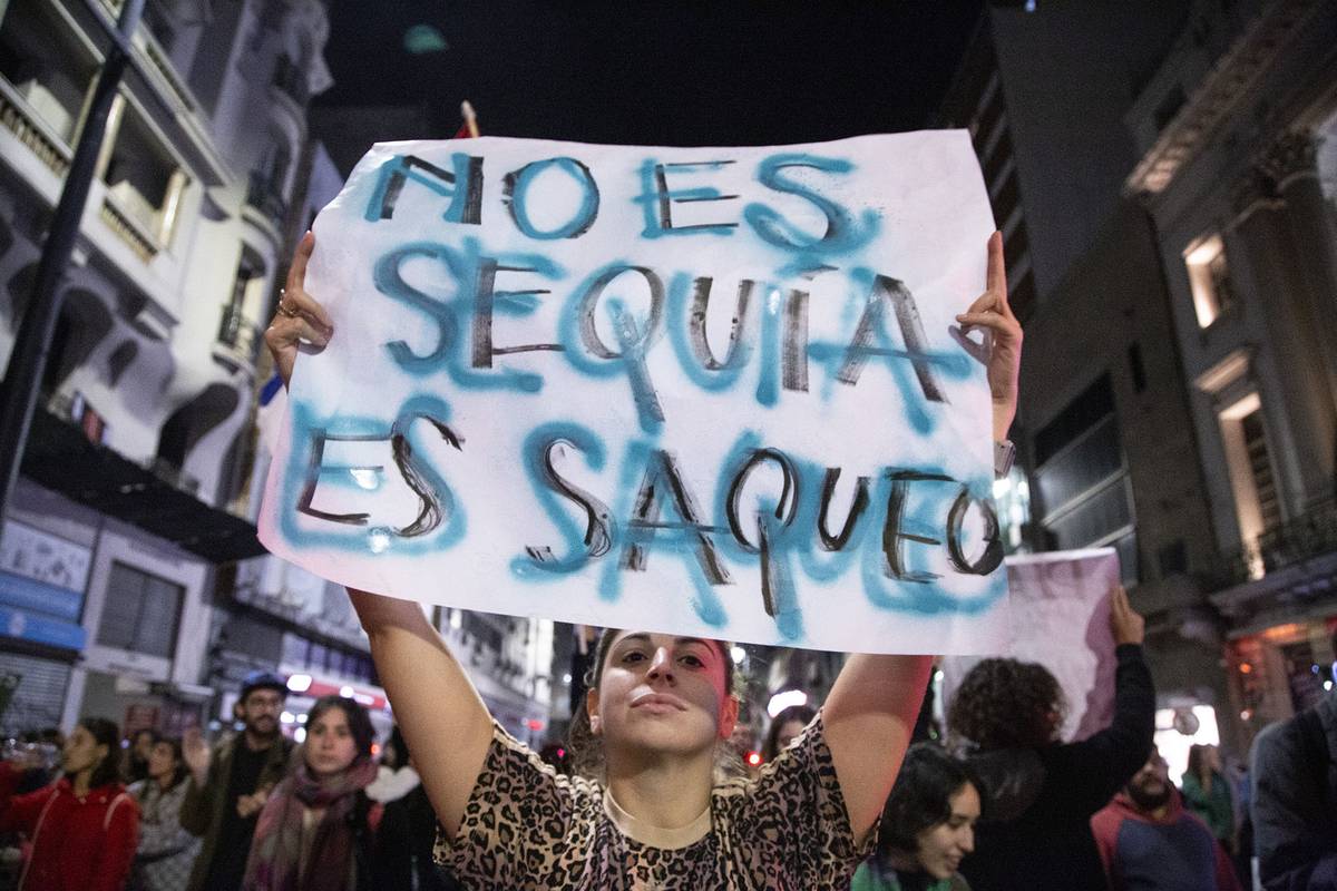 MSP hizo nuevas recomendaciones sobre consumo de agua con altos niveles de  sodio | la diaria | Uruguay