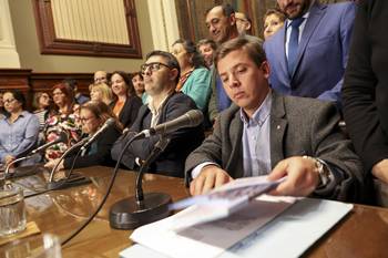 Conferencia de prensa de la bancada oficialista de la Cámara de Diputados. · Foto: Rodrigo Viera Amaral