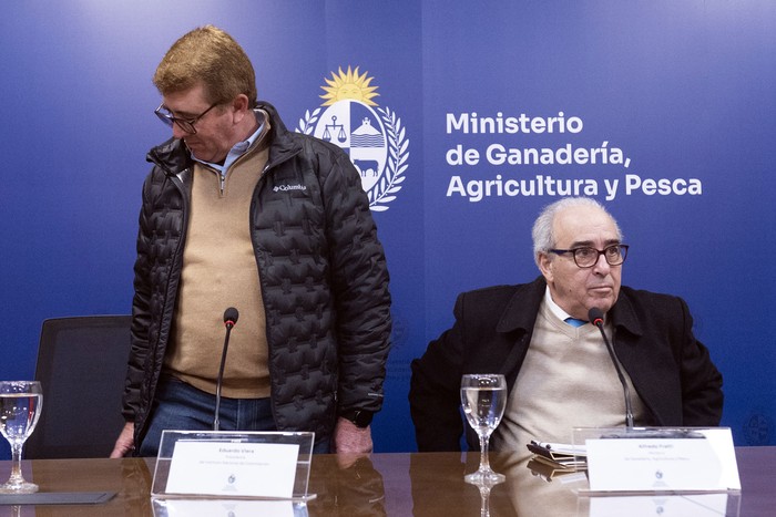 Eduardo Viera y Alfredo Fratti, el 29 de mayo, en el Ministerio de Ganadería, Agricultura y Pesca. · Foto: Alessandro Maradei Eduardo Viera y Alfredo Fratti, el 29 de mayo, en el Ministerio de Ganadería, Agricultura y Pesca. · Foto: Alessandro Maradei