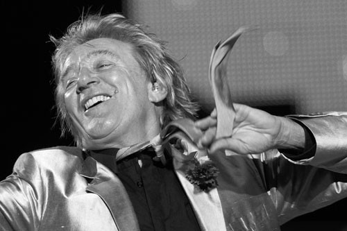 Rod Stewart, anoche, en el estadio Centenario. Foto: Pedro Rincón