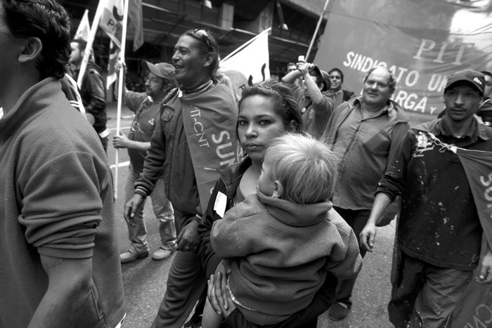 Movilización del PIT-CNT, en el marco del paro general parcial. · Foto: Pedro Rincón