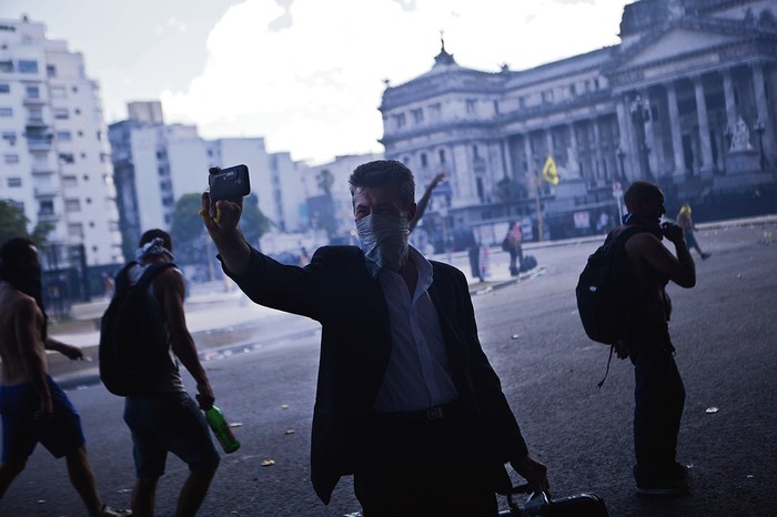 Protestas frente al Congreso, el miércoles, en Buenos Aires. / Foto: Sub Coop