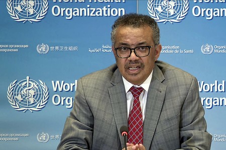 Una captura de televisión tomada del sitio web de la Organización Mundial de la Salud muestra al jefe de la OMS, Tedros Adhanom Ghebreyesus durante una sesión informativa sobre COVID-19, ayer, en Ginebra. · Foto: AFP Una captura de televisión tomada del sitio web de la Organización Mundial de la Salud muestra al jefe de la OMS, Tedros Adhanom Ghebreyesus durante una sesión informativa sobre COVID-19, ayer, en Ginebra. · Foto: AFP