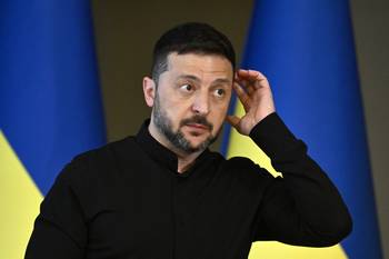 Volodímir Zelenski, presidente de Ucrania, durante una conferencia de prensa, el 13 de mayo, en Kiev. · Foto: Genya Savilov, AFP 