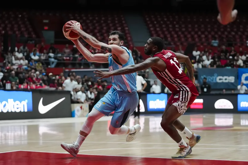 20251128 basquet uruguay panamá