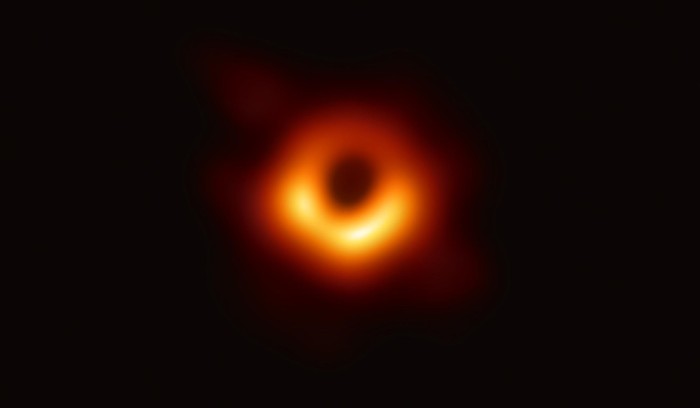 Agujero negro supermasivo en Messier.  · Foto: EHT