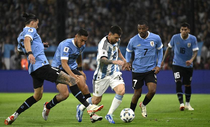uruguay 2 343Y6CN-highres