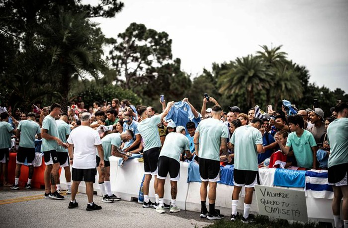Los jugadores de Uruguay en Palm Beach Garden, en Florida. · Foto: AUF