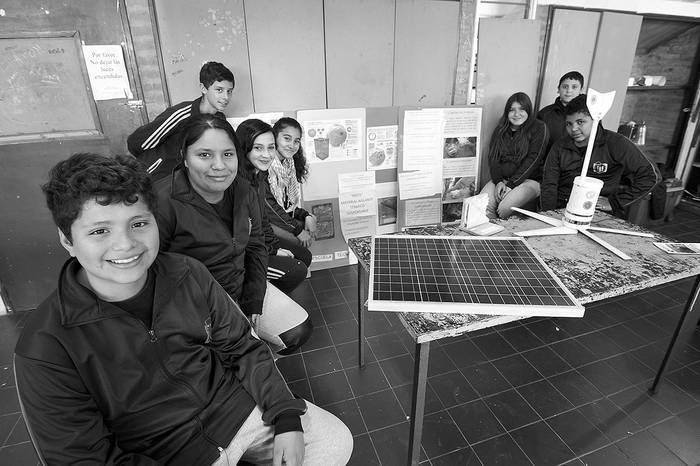 Estudiantes de la UTU de Malvín Norte. Foto: Federico Gutiérrez