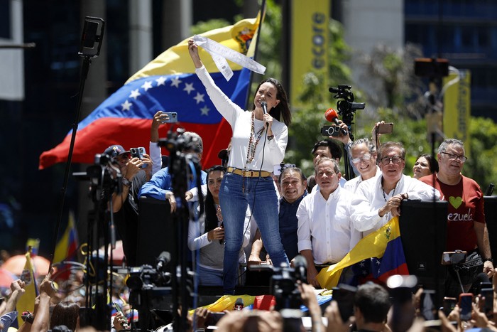 María Corina Machado durante una manifestación, el 28 de agosto, en Caracas. · Foto: Pedro Rances, AFP