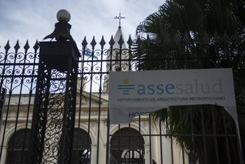 Hospital Vilardebó, sobre la calle Millán, en Montevideo (archivo, abril de 2022). · Foto: Alessandro Maradei